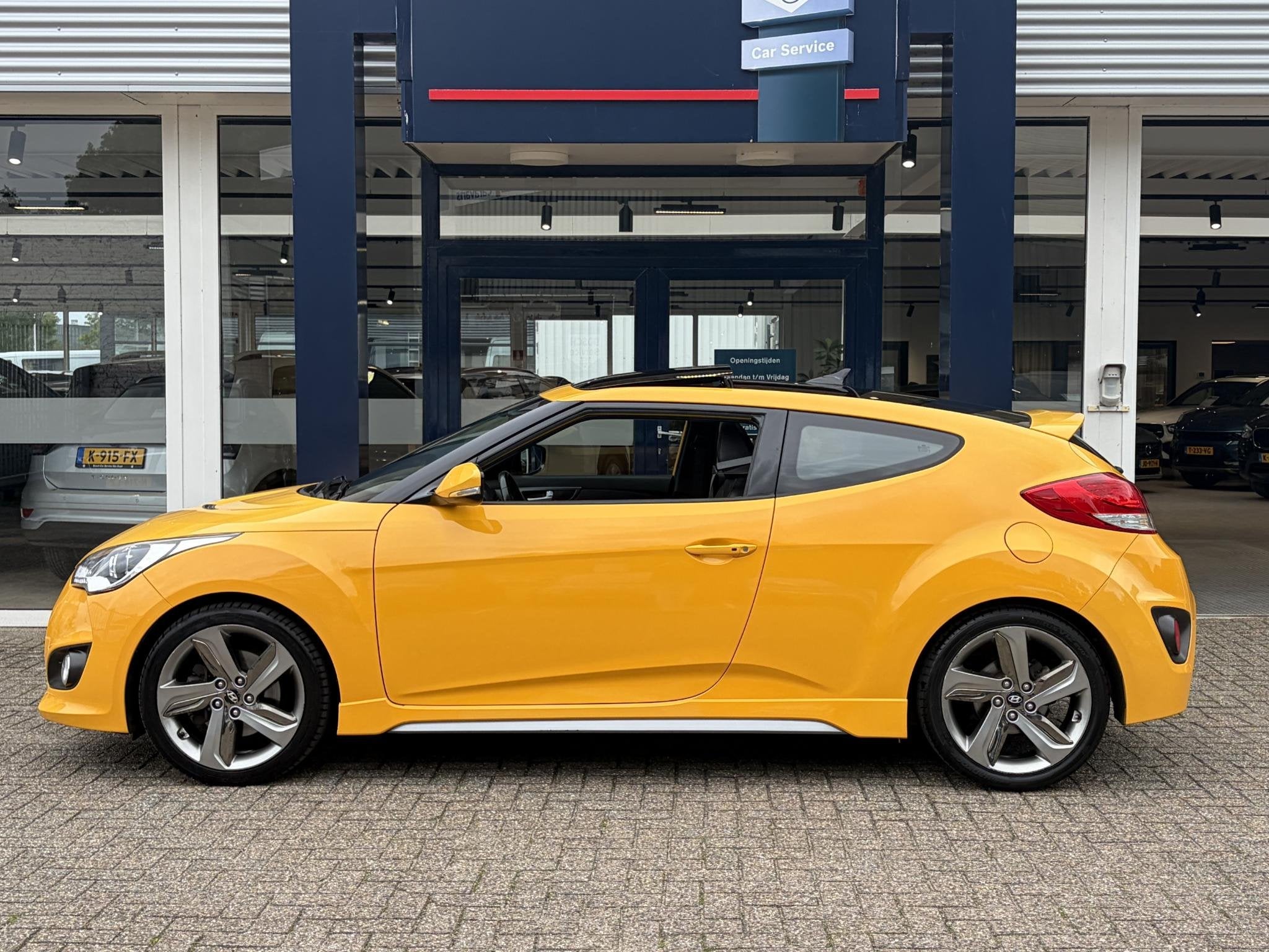 Hyundai Veloster 1.6 T-GDI i-Catcher / Uniek! / 220PK! 320NM, Auto's, Voorwielaandrijving, Gebruikt, 1591 cc, 4 stoelen