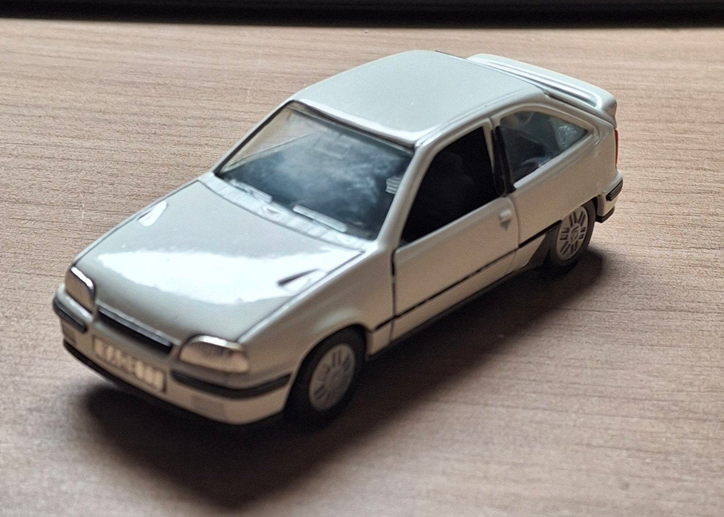Witte Opel Kadett E GSI modelauto, Ophalen of Verzenden, Gebruikt, Auto, Overige merken