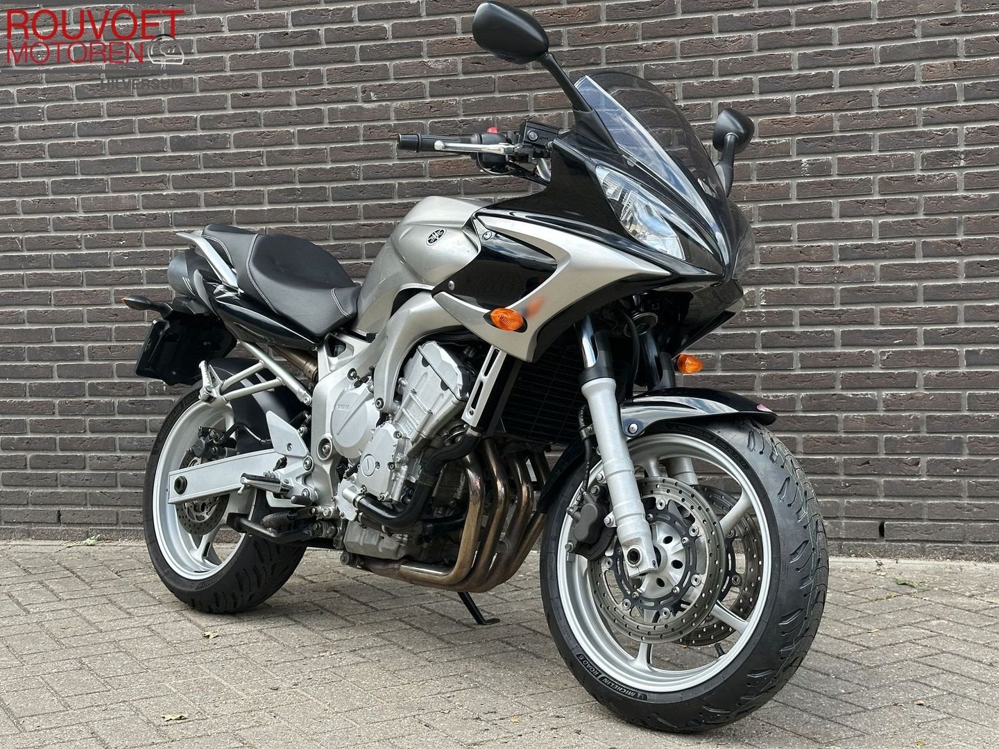 YAMAHA FZ 600 FAZER S FZS 6, Motoren, 4 cilinders, Motorrijbewijs A, Bedrijf, Onbekend