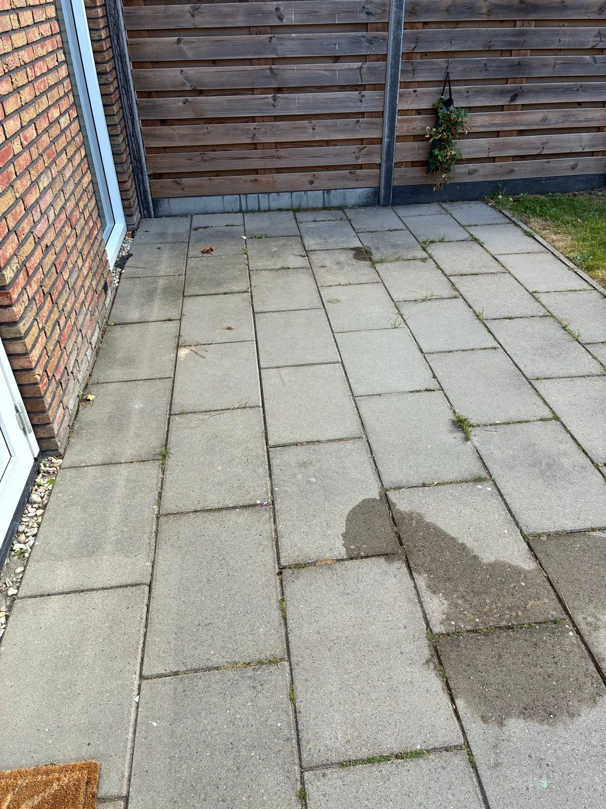 Gratis af te halen: Tuintegels 60x40cm, ca. 28m2, Tuin en Terras, Tegels en Klinkers, Gebruikt, Terrastegels, Beton, 10 m² of meer