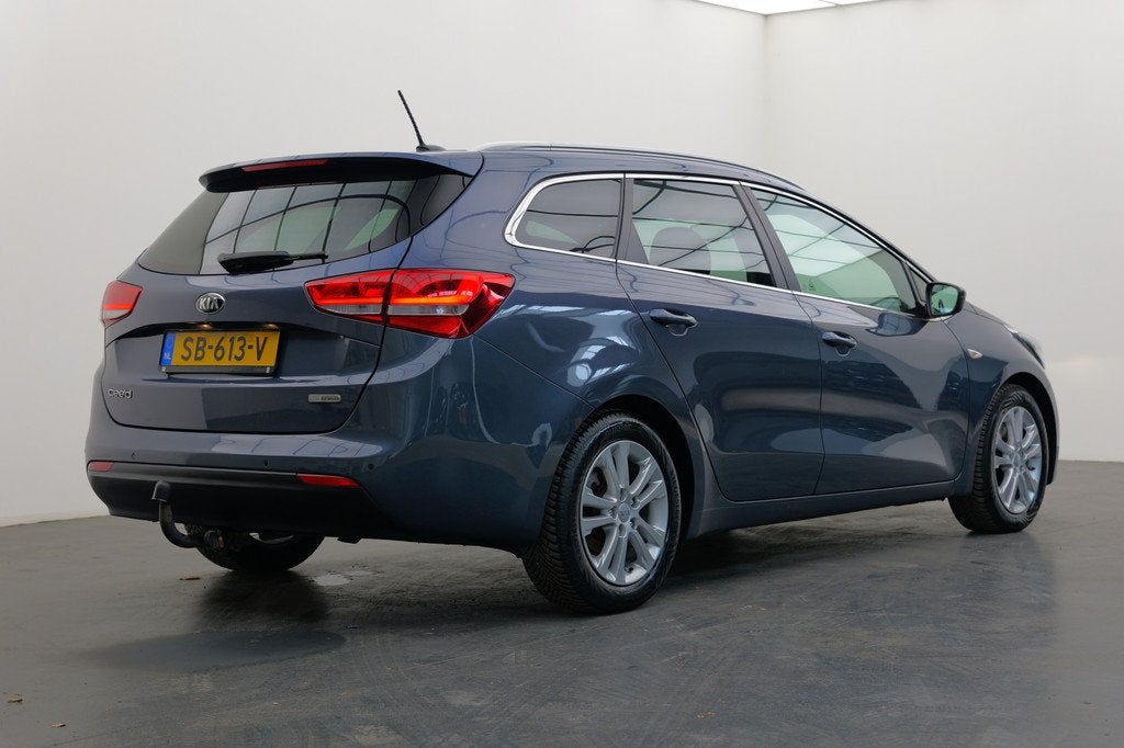 Kia cee'd 1.0 T-GDi DynamicLine | Achteruitrijcamera | Stoel, Voorwielaandrijving, Gebruikt, Euro 6, Met garantie (alle)