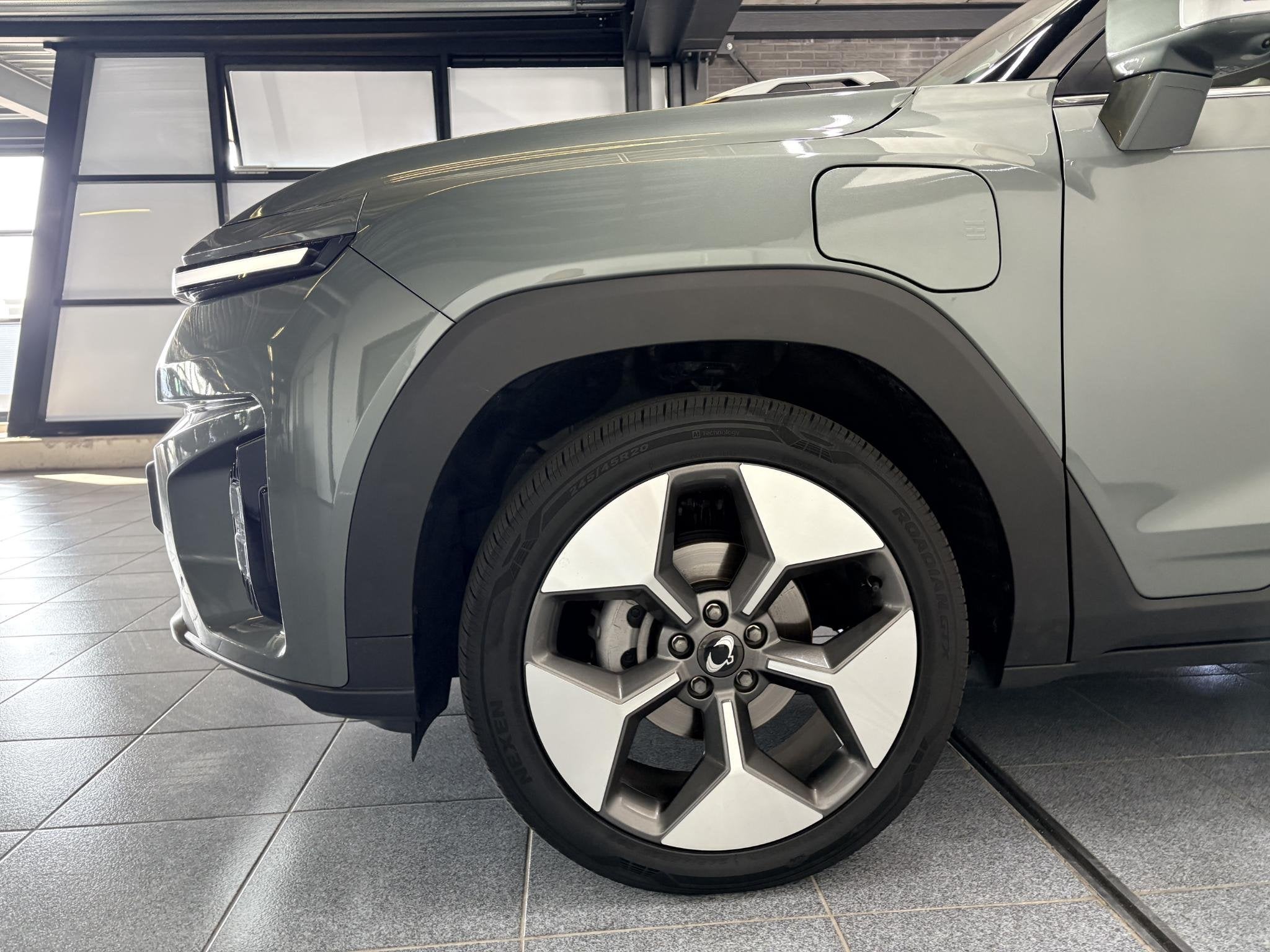 KGM Torres EVX Titanium 73.4 kWh, Auto's, 12 maanden, Gebruikt, Grijs, 462 km