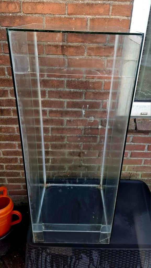 Aquarium / terrarium / hamsterhok, Ophalen