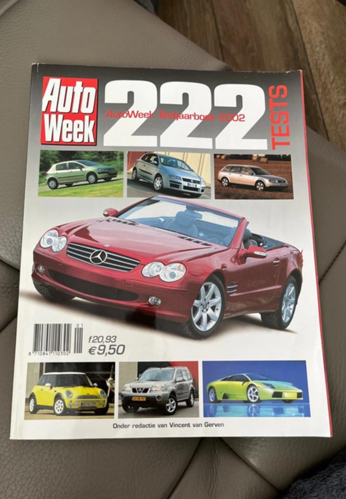 Autoweek testjaarboek 2002 rare!, Boeken, Auto's | Boeken, Ophalen of Verzenden, Gelezen