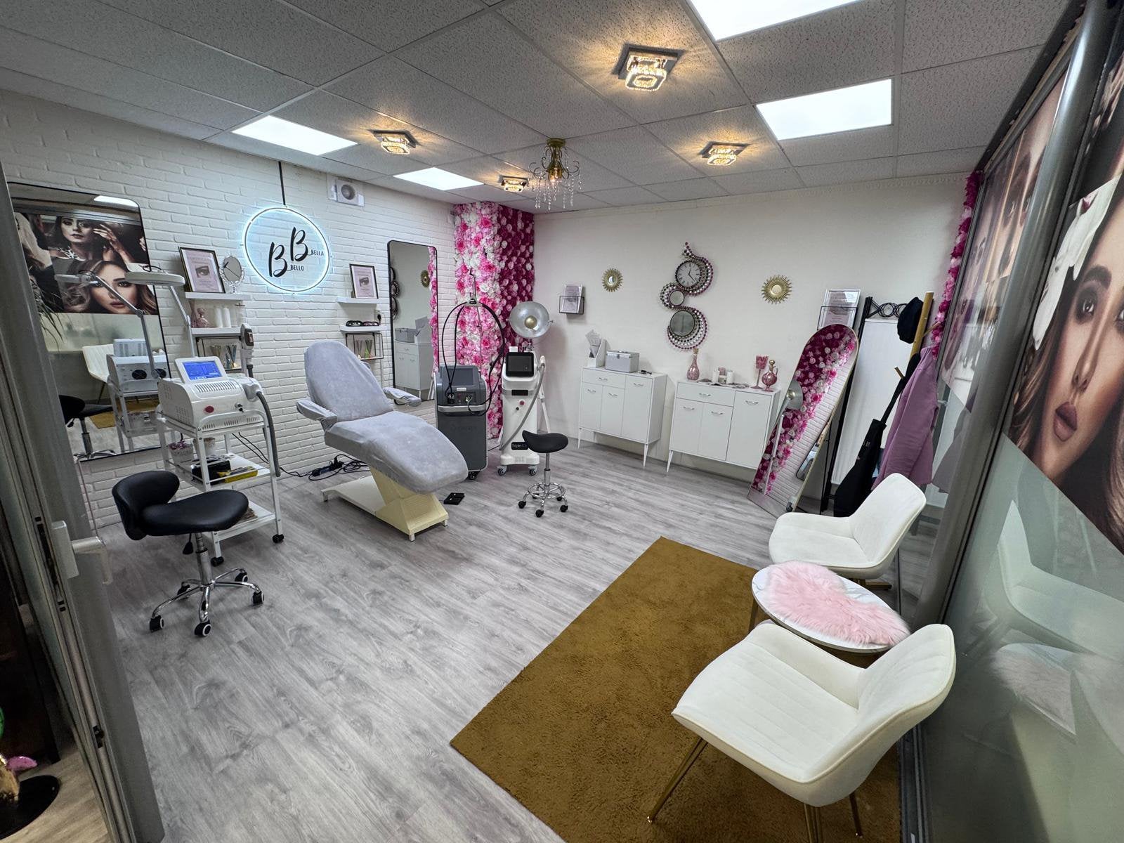 Complete beauty- en kapsalon terovername volledig ingericht, Zakelijke goederen, Exploitaties en Overnames