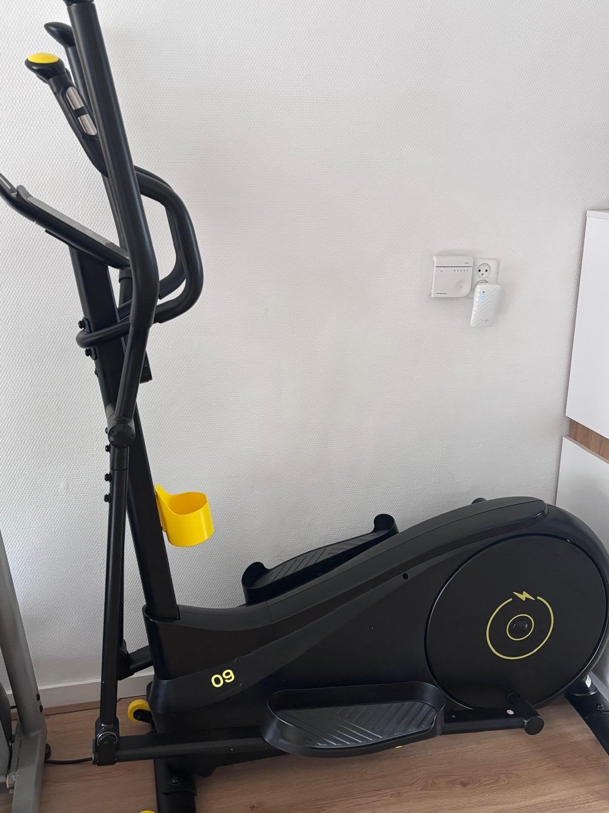 Domyos Crosstrainer EL 520 - Zo goed als nieuw, Ophalen, Benen, Zo goed als nieuw, Crosstrainer