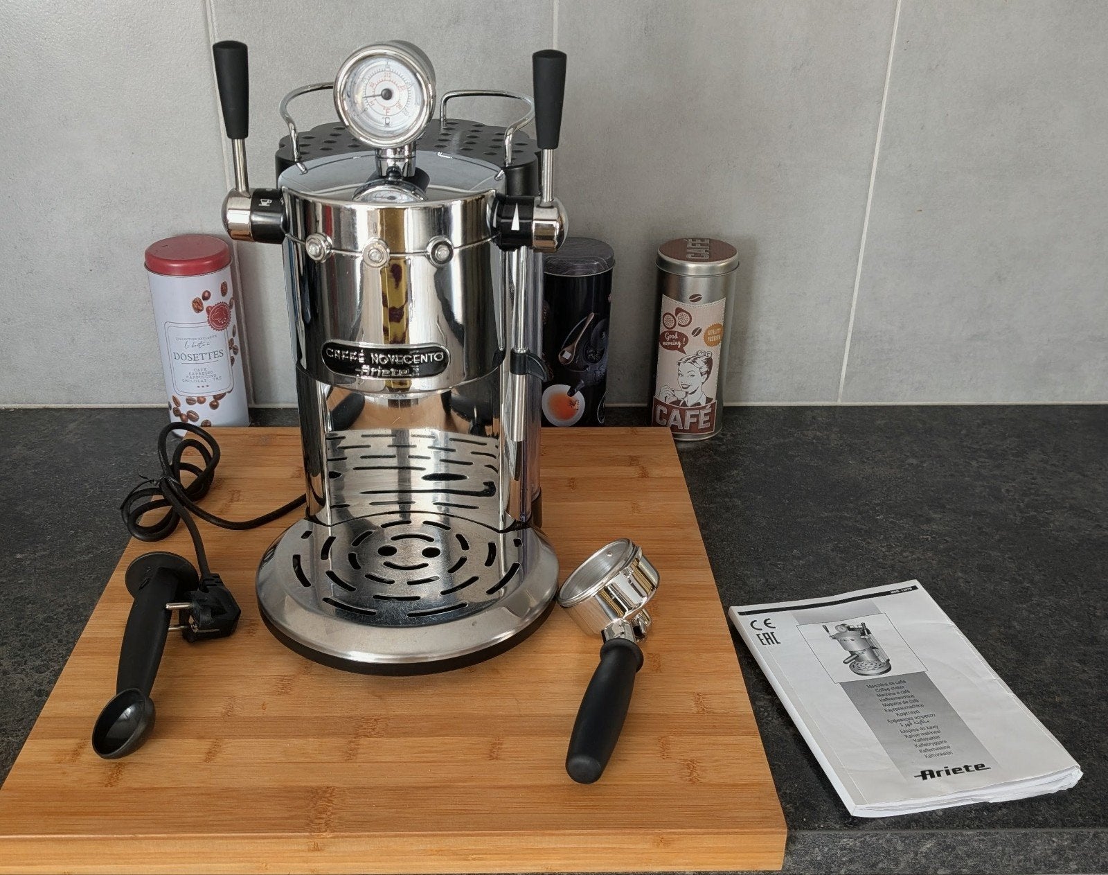 Ariete Espresso Apparaat, Ophalen, Espresso apparaat, Zo goed als nieuw, Afneembaar waterreservoir