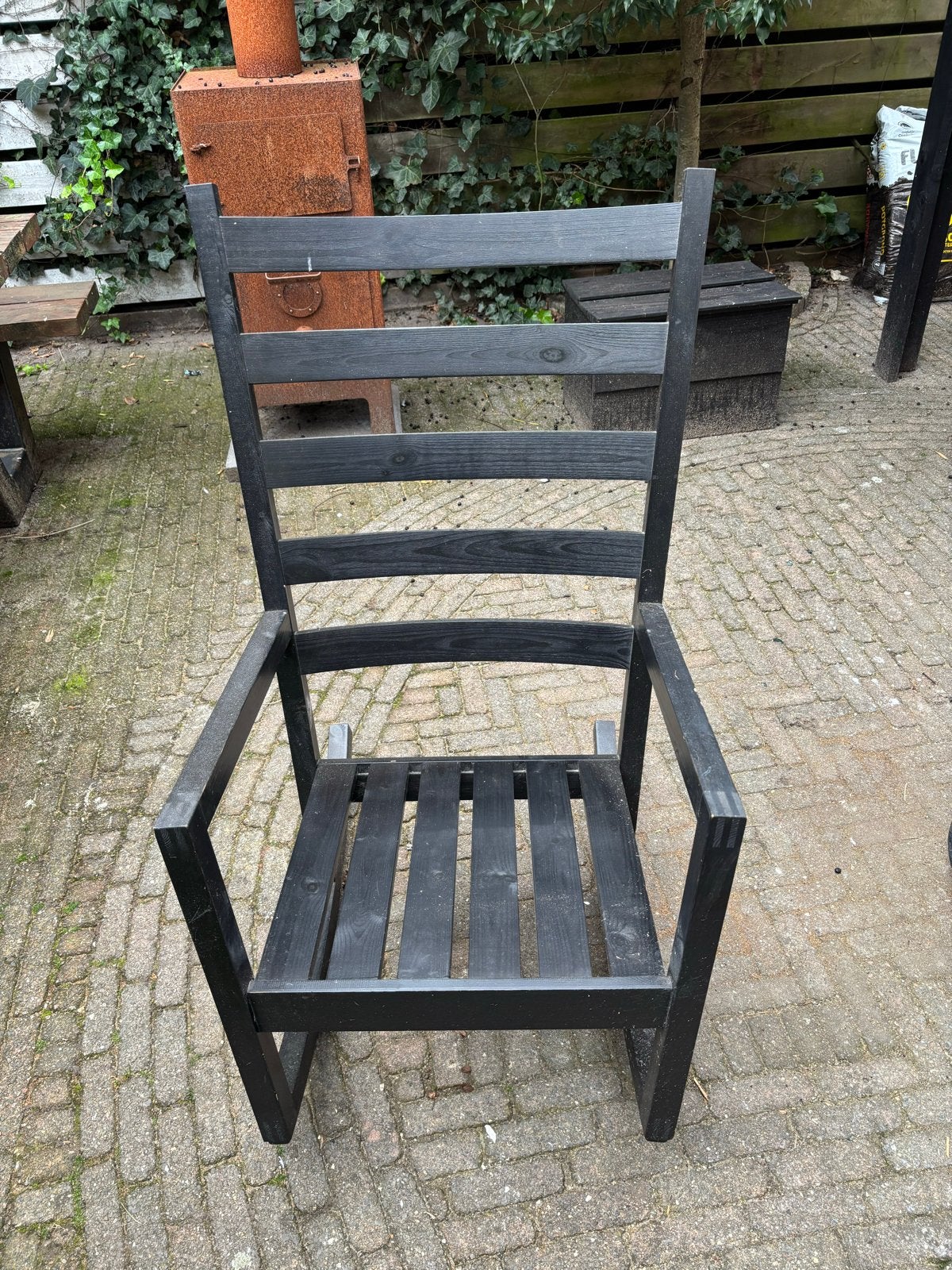 Zwarte houten tuinstoel - Gebruikt, Ophalen, Gebruikt, Zwart, Eén