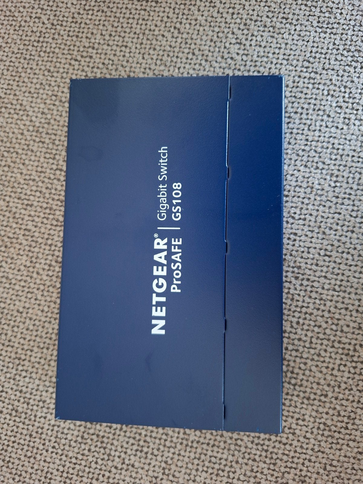 NETGEAR ProSAFE GS108 8-poorts Gigabit Switch, Ophalen of Verzenden, Zo goed als nieuw