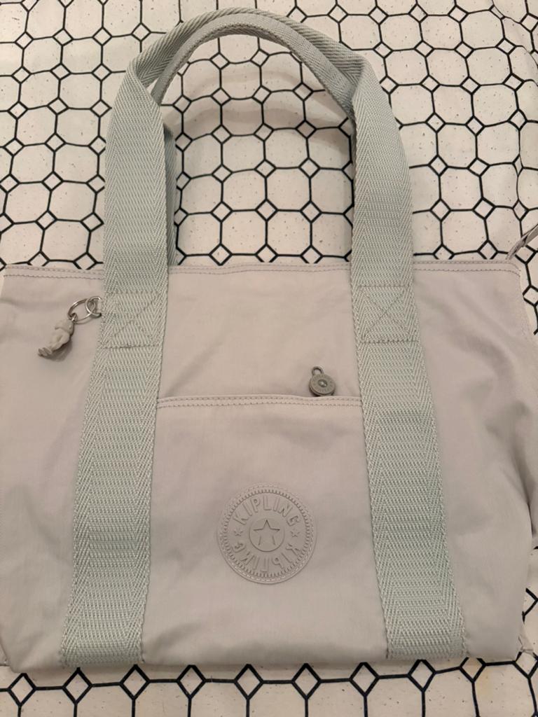 Kipling tas in lichtgrijs, Ophalen of Verzenden, Zo goed als nieuw, Grijs, Shopper