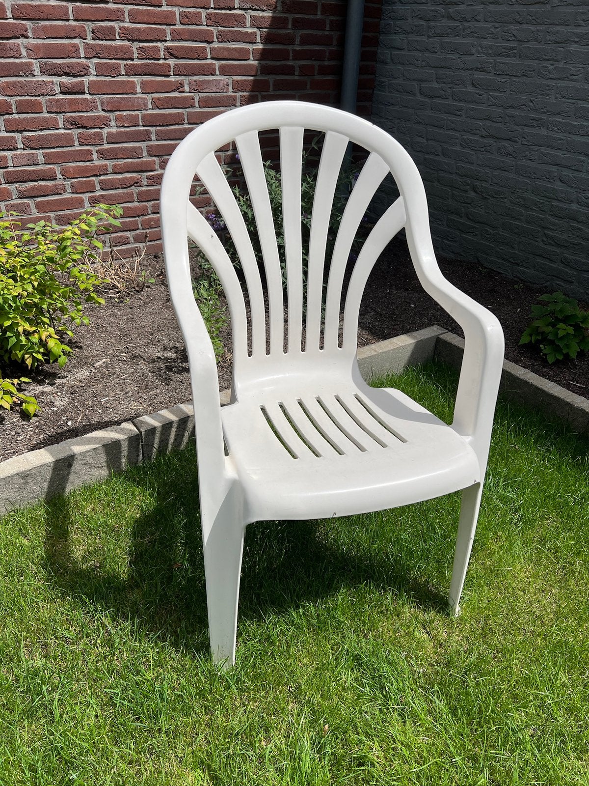 4x tuinstoel, Ophalen, Gebruikt, Kunststof, Stapelbaar