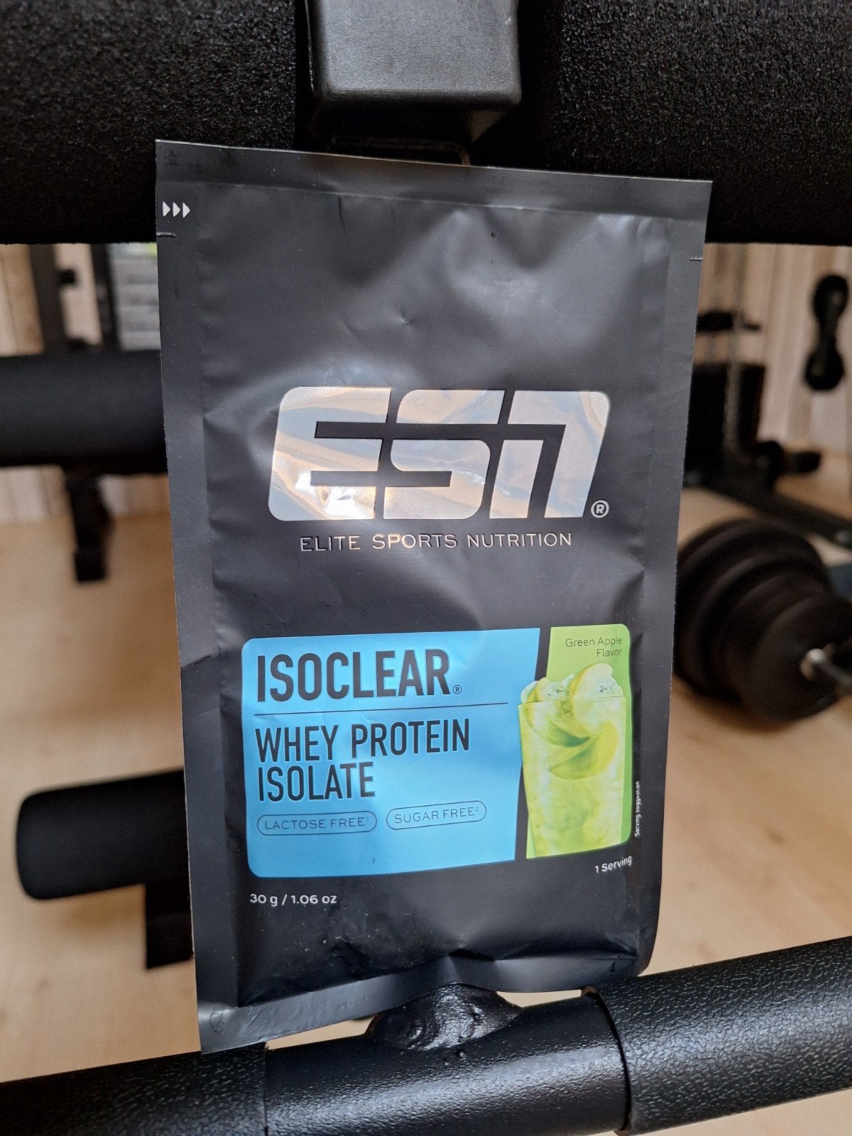 ESN ISOCLEAR Whey Protein Isolate - Green Apple (30g), Ophalen of Verzenden, Nieuw, Poeder of Drank