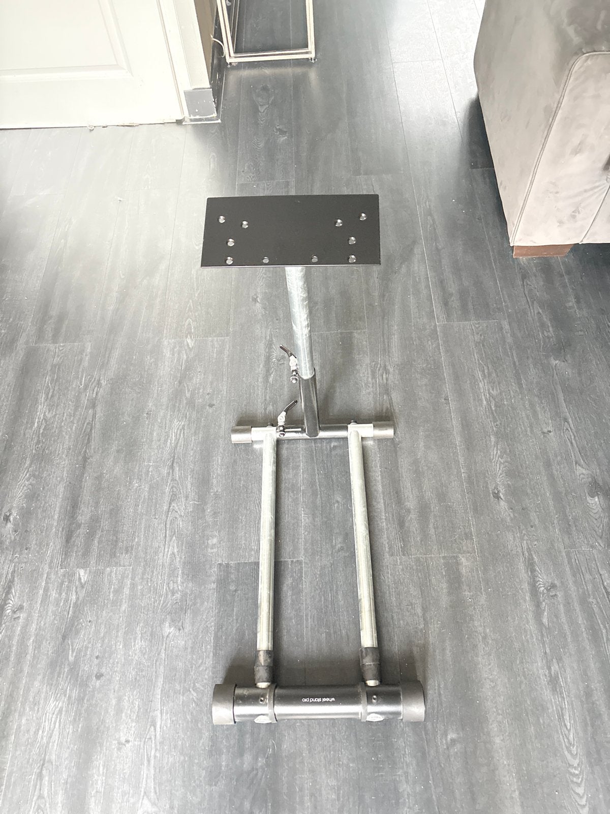 Wheel Stand Pro voor Thrustmaster T300/TX/T-GT/T248, Spelcomputers en Games, Houder/standaard, Gebruikt, PC, Ophalen
