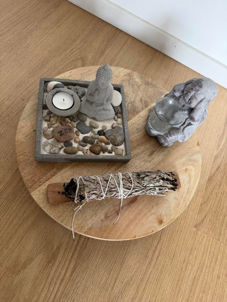 Zen decoratieset: Boeddha, theelichthouder & salie, Ophalen of Verzenden, Zo goed als nieuw