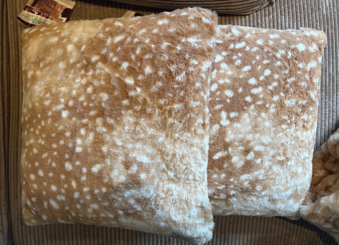 Faux fur kussens action 2x nieuw, Overige merken, Vierkant, Nieuw, Ophalen of Verzenden