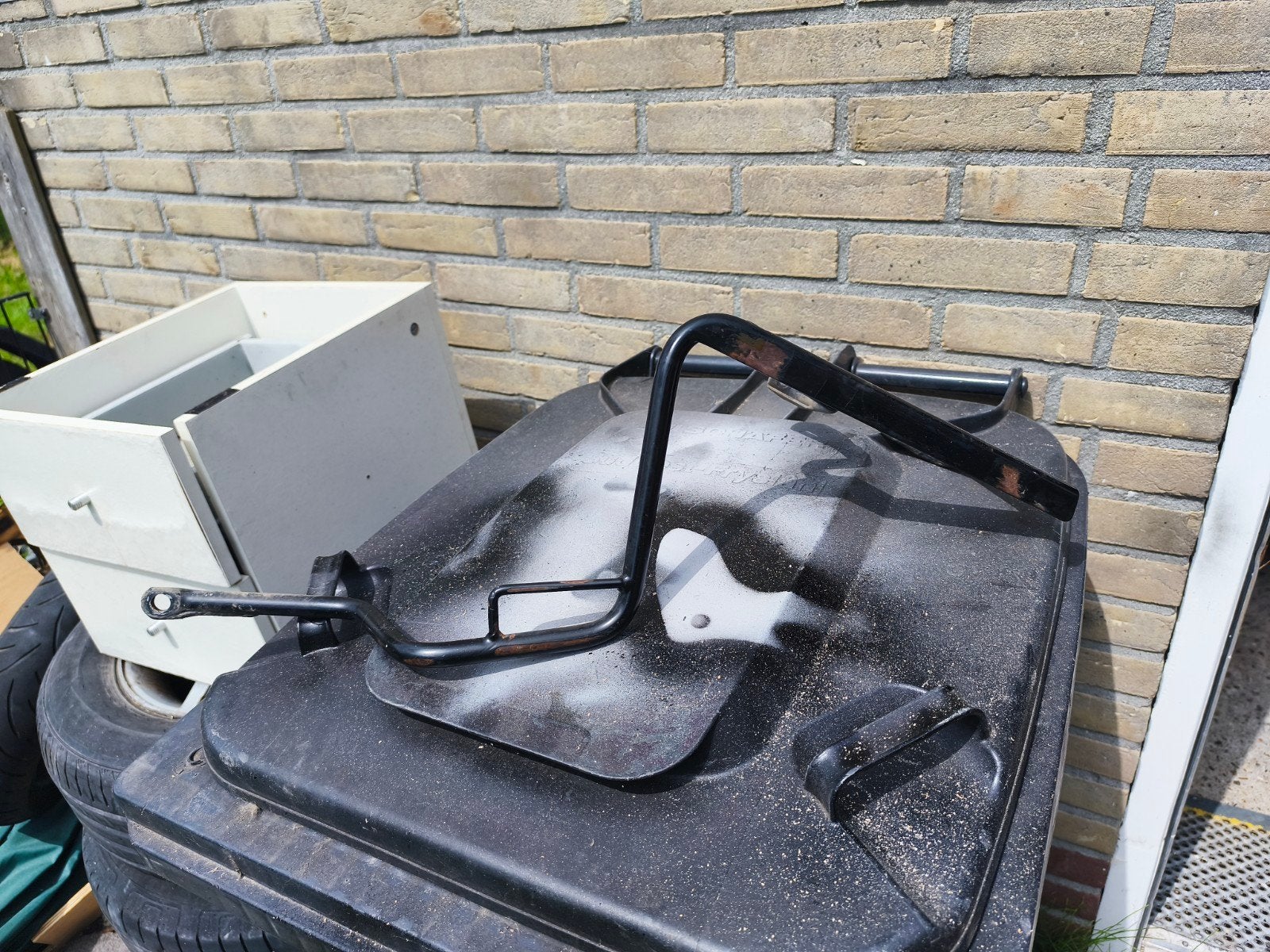 Linker koffer beugel BMW F650 "95, Motoren, Verzenden