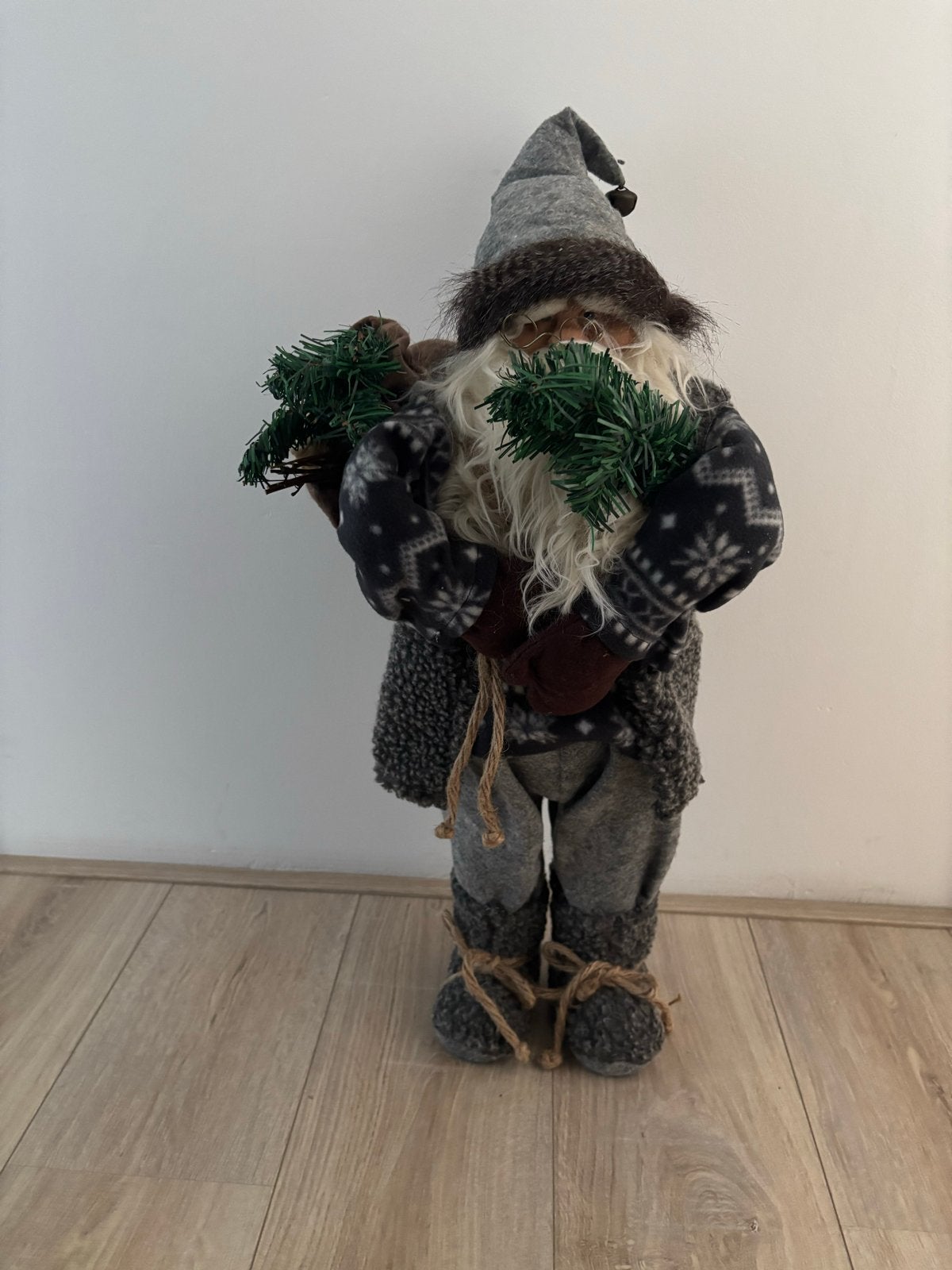 Scandinavische Kerstman Pop (65 cm) – Grijs/Noors Patroon, Ophalen of Verzenden, Zo goed als nieuw