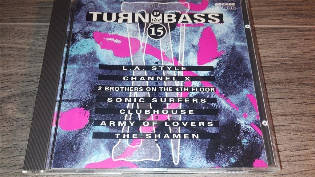 Turn Up The Bass 15, Cd's en Dvd's, Ophalen of Verzenden, Zo goed als nieuw, Disco