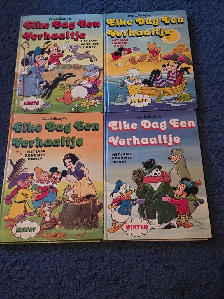 Disney 'Elke Dag Een Verhaaltje' - 4 boeken uit 1978, Boeken, Ophalen of Verzenden