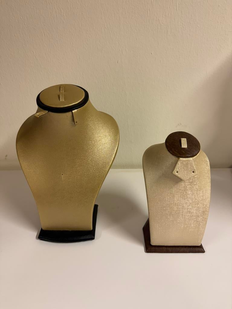 Sieraden houder, Ophalen