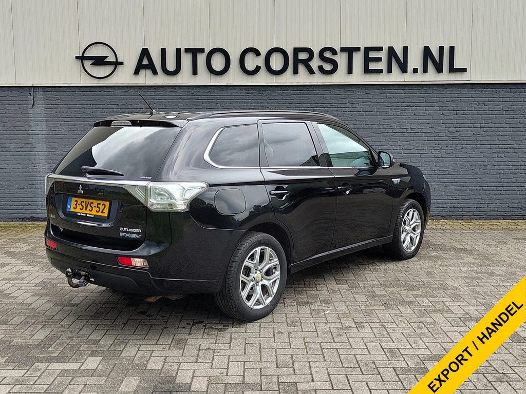 Mitsubishi Outlander 2.0i PHEV Hybrid 4WD Autom Intense + Tr, Auto's, Mitsubishi, Euro 5, Outlander, Zwart, 4 cilinders