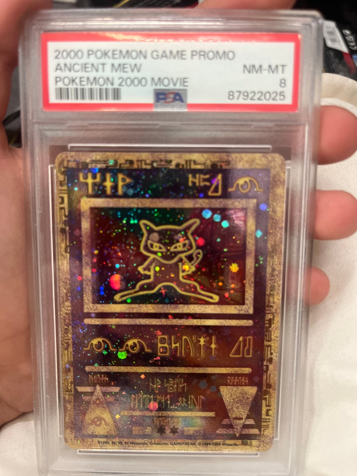 Pokémon Ancient Mew Promo Kaart PSA 8 NM-MT, Hobby en Vrije tijd, Verzamelkaartspellen | Pokémon, Ophalen of Verzenden, Zo goed als nieuw