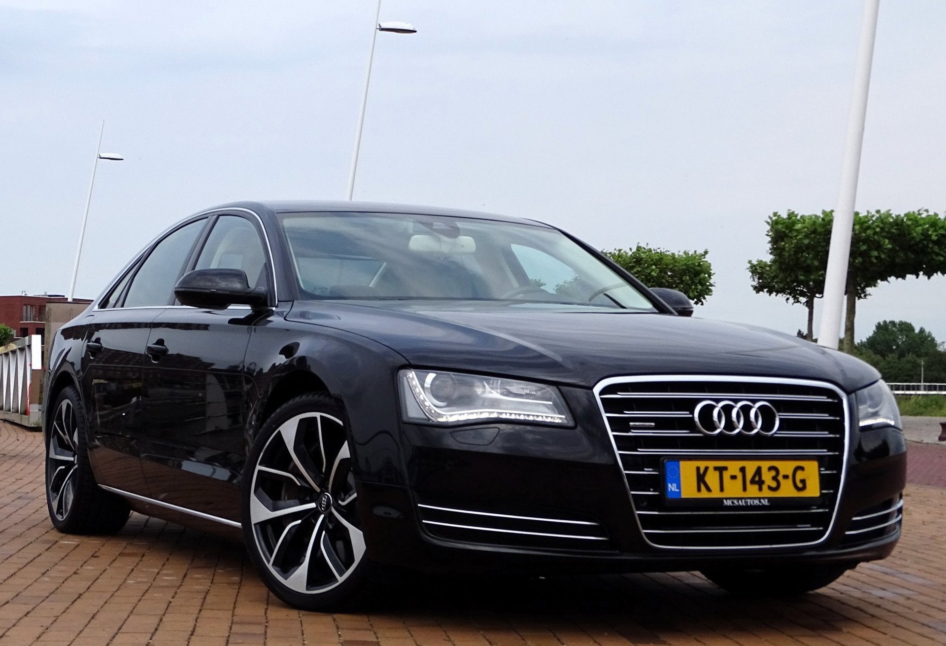 Audi A8 4.2 FSI Quattro Pro Line+ 139dkm! Rapport a 11500 fi, Auto's, Audi, Automaat, Euro 5, Gebruikt, 371 pk