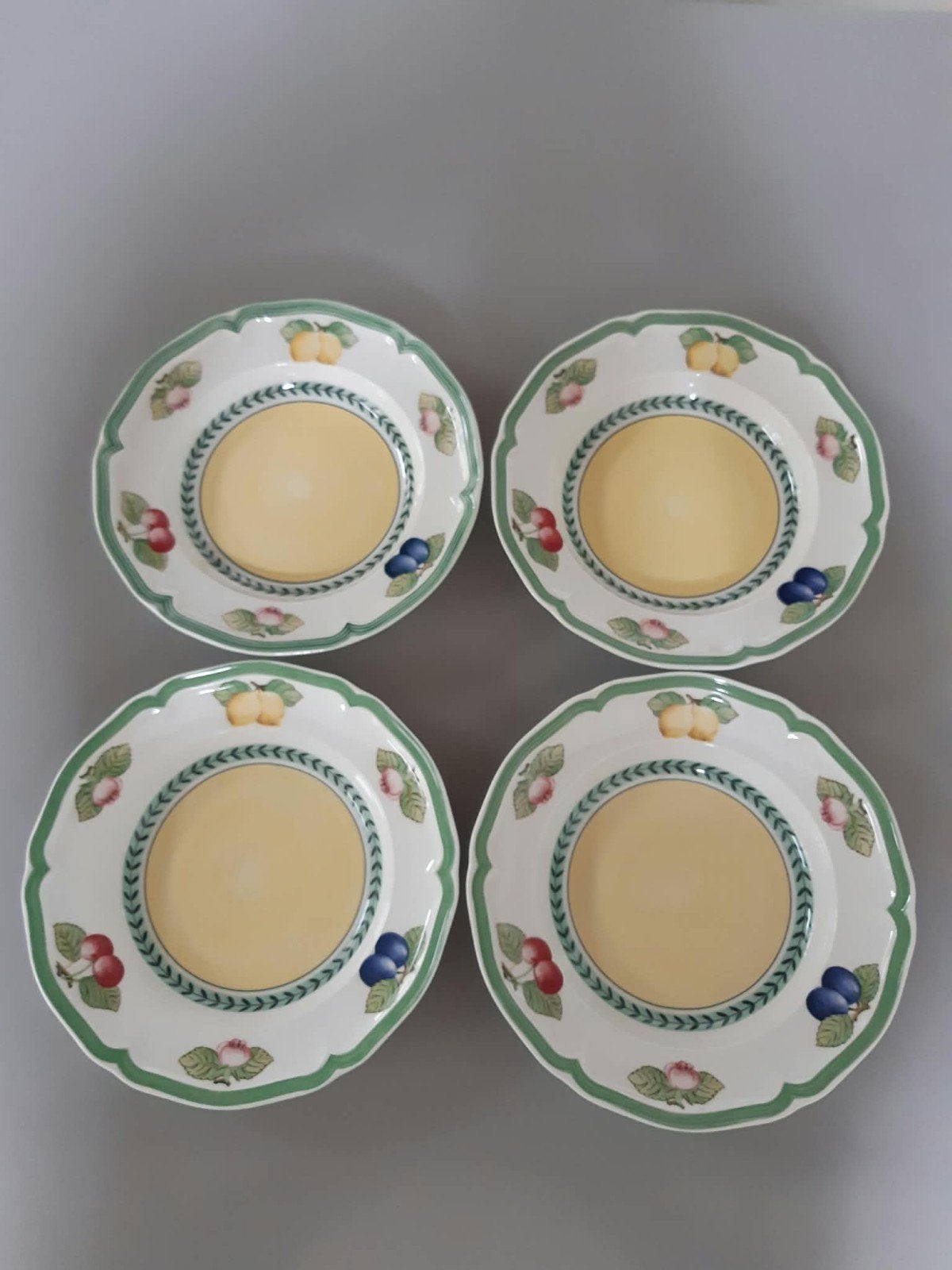4 diepe Borden Villeroy en Boch French Garden, Ophalen of Verzenden, Zo goed als nieuw, Bord(en), Overige stijlen