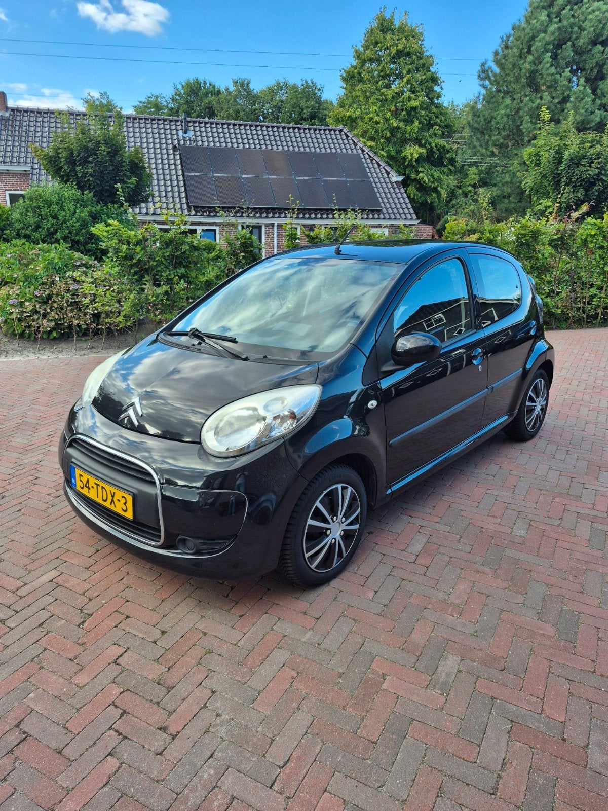 Citroën C1 1.0i 68PK 5D 2012 Zwart - Airco, Voorwielaandrijving, Euro 5, Stof, 4 stoelen