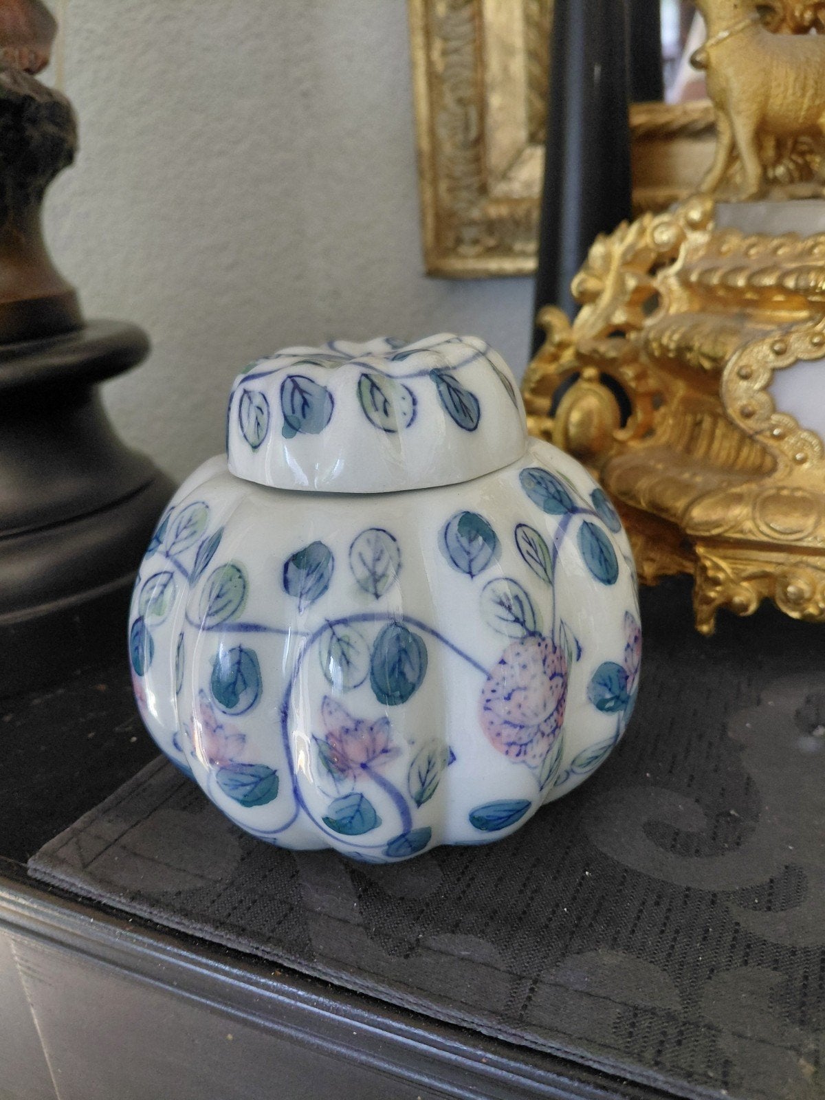 gemberpot patroon van bloemen bladeren in blauw groen tinten, Antiek en Kunst, Ophalen of Verzenden