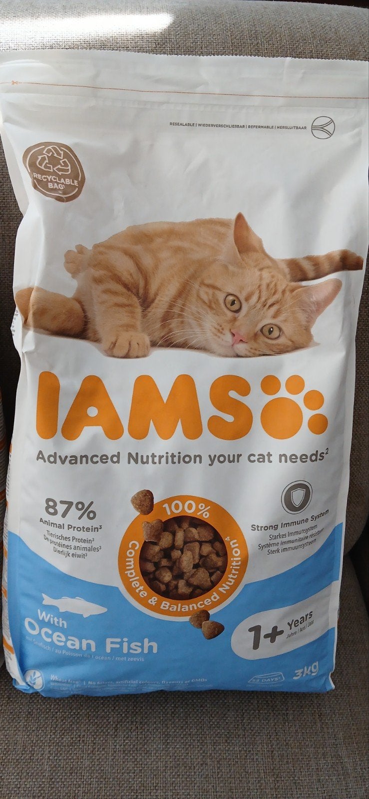 kattenbrokken en whiskasvlees en felixvlees, Dieren en Toebehoren, Ophalen, Kat