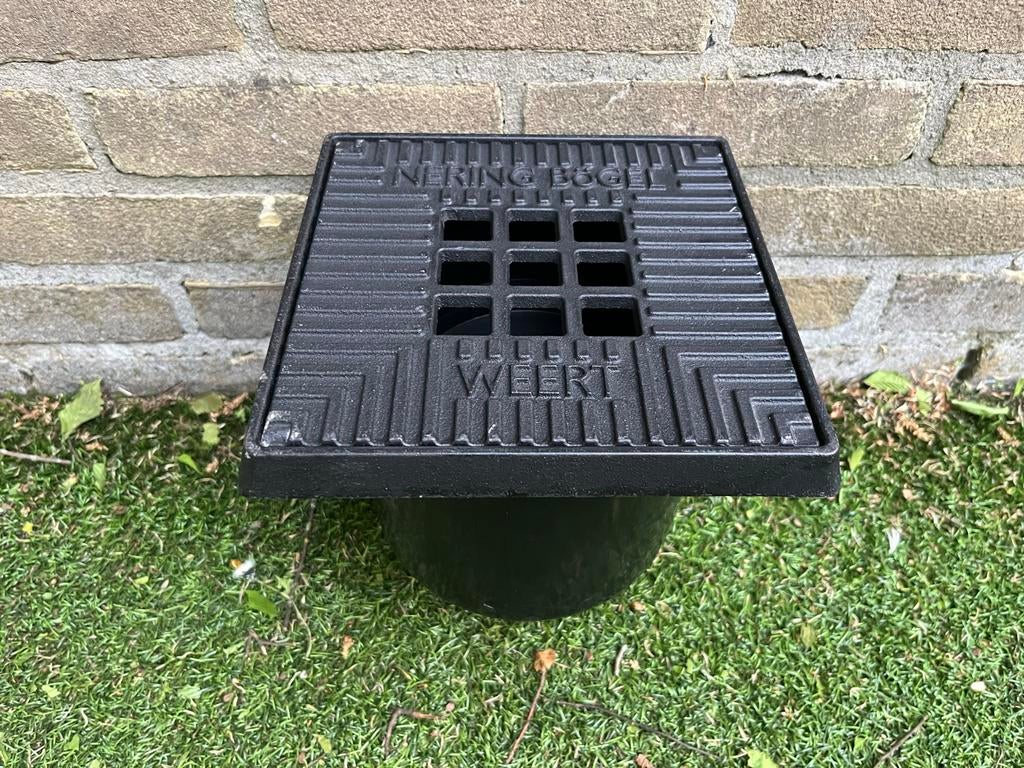 Gietijzer/kunststof afvoerput Nering Bögel / Weert, Ophalen, Gebruikt, Minder dan 2 meter, 80 mm of meer