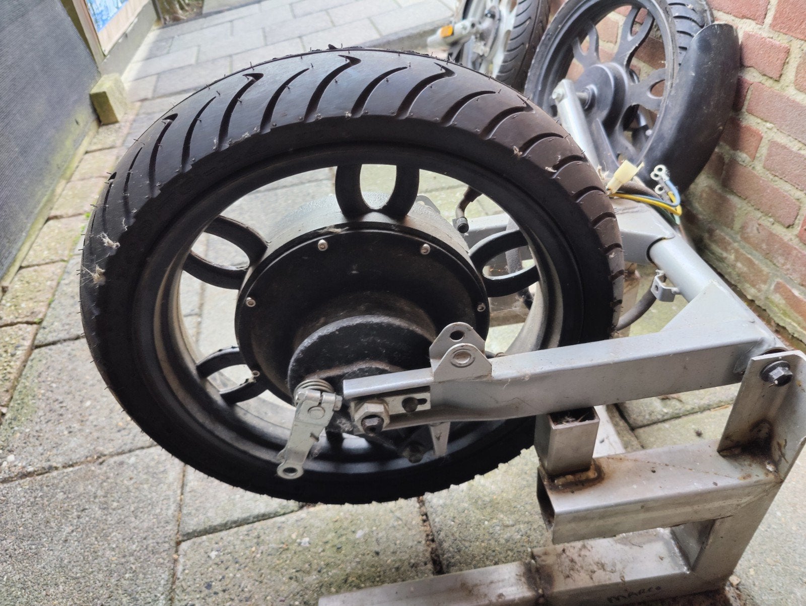 achterwiel met elektrische motor EEEEFUN scooter rem / frame, Ophalen, Gebruikt, Overige typen, Overige merken
