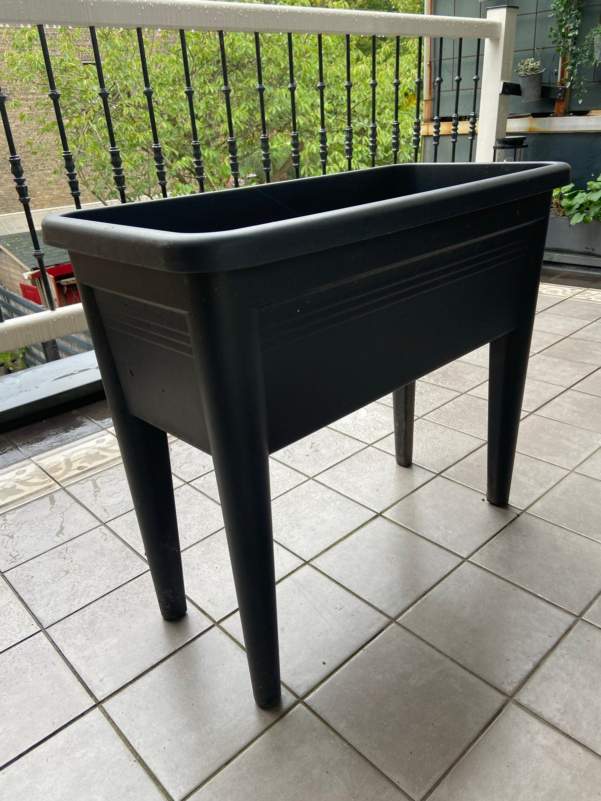 Kweek-/plantenbakken op poten, 2 st. voor balkon of tuin, Ophalen, Kunststof, Gebruikt, 100 cm of meer