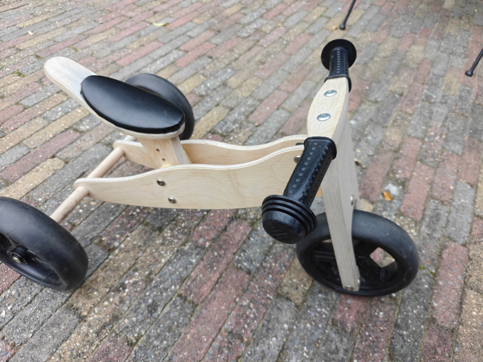 Houten driewieler