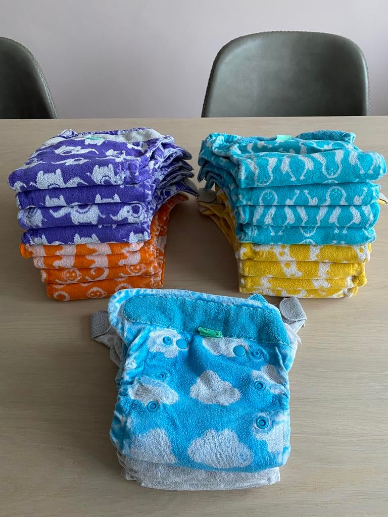 Wasbare luiers TotsBots maat 2, Kinderen en Baby's, Badjes en Verzorging, Gebruikt, Overige typen, Overige merken, Ophalen of Verzenden