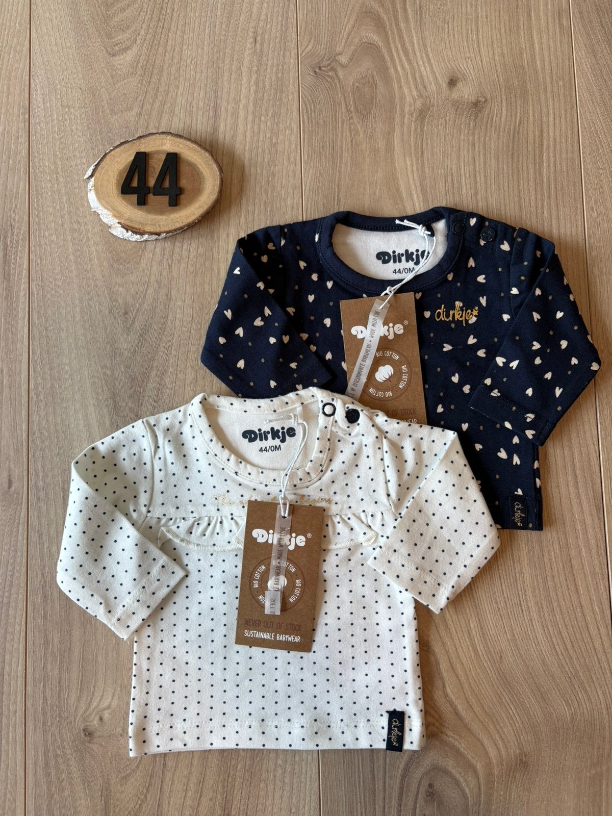 Mooi setje in maat 44, met 2 lieve shirtjes, Ophalen of Verzenden, Nieuw, Meisje, Shirtje of Longsleeve