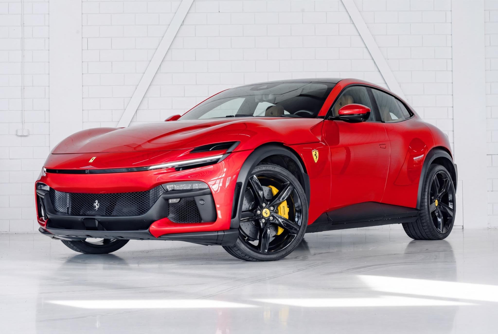 Ferrari Purosangue 6.5 V12 |* exclusief BPM l MY27 l Rosso F, Auto's, Automaat, 2033 kg, Gebruikt, Overige kleuren
