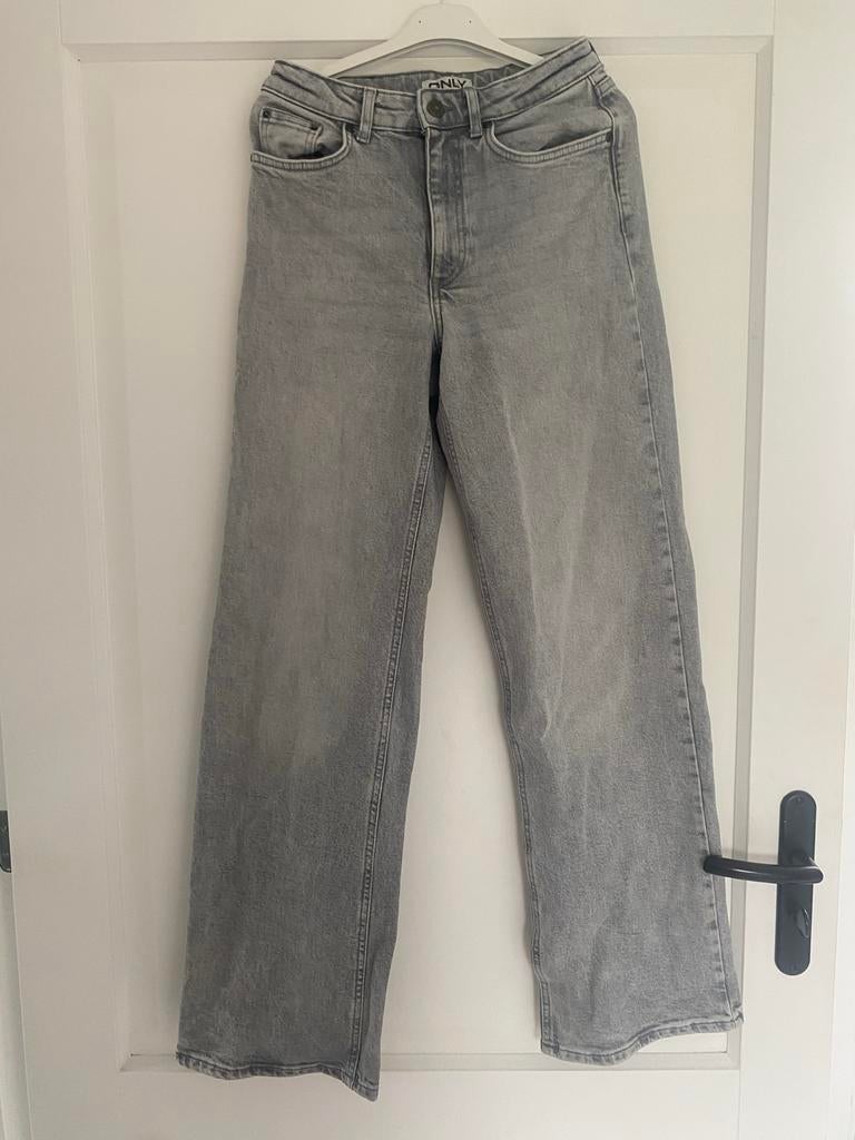 ONLY grijze wide leg jeans W26 L32, Ophalen, Zo goed als nieuw, Grijs, W27 (confectie 34) of kleiner