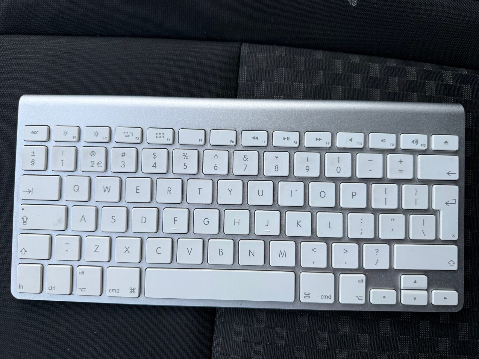 Apple draadloos toetsenbord - Qwerty, Computers en Software, Toetsenborden, Gebruikt, Qwerty, Draadloos, Ophalen of Verzenden