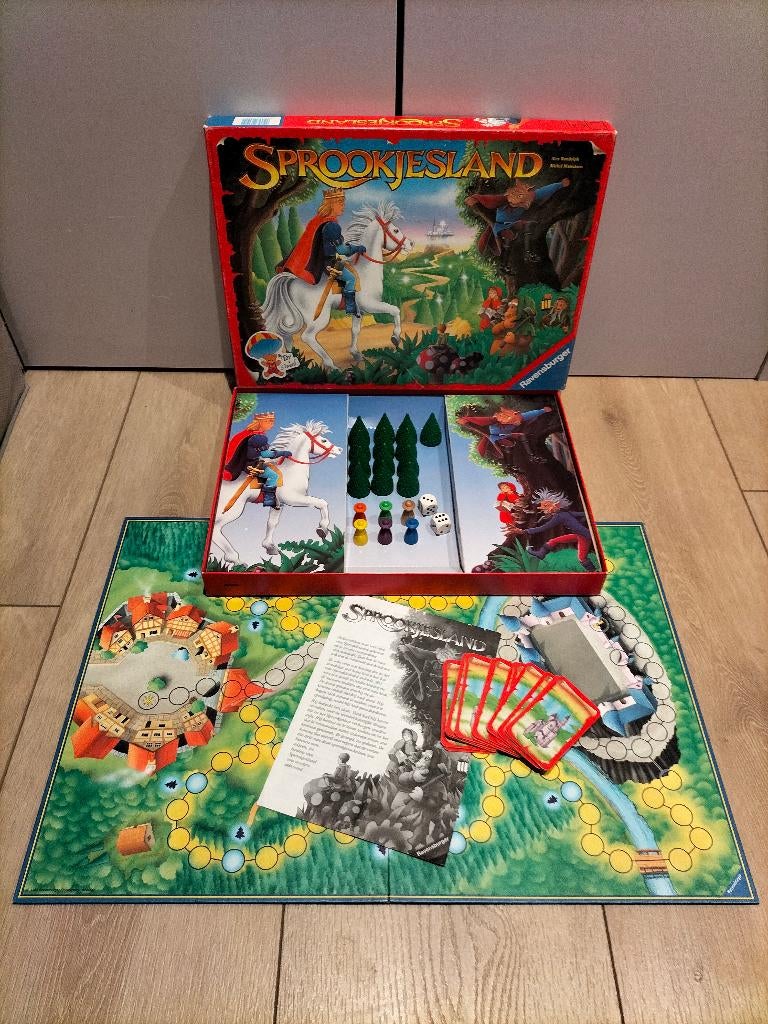 Sprookjesland - spel van Ravensburger, Hobby en Vrije tijd, Gezelschapsspellen | Bordspellen, Vijf spelers of meer, Ophalen of Verzenden
