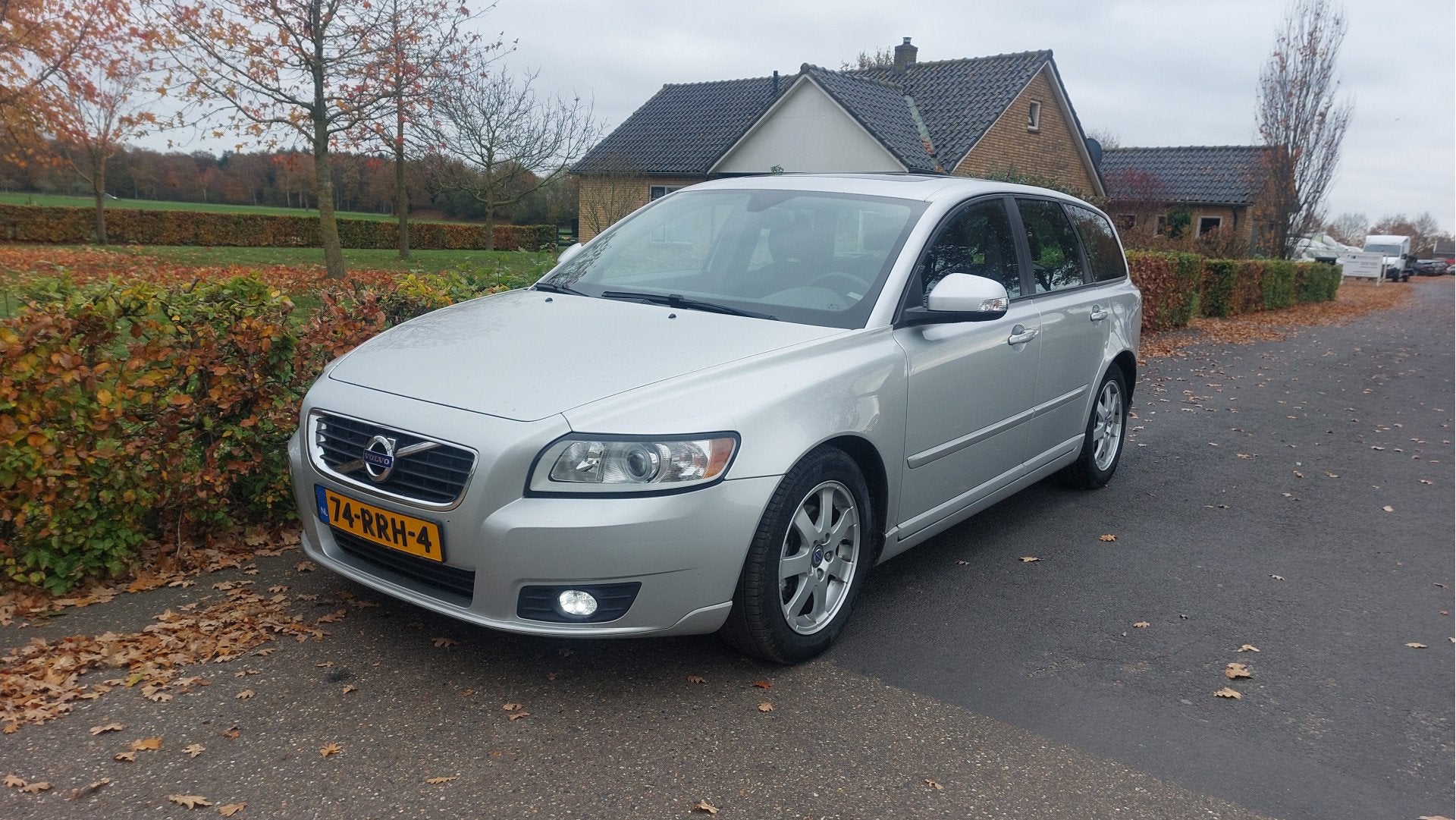 Volvo V50 1.6 D2 S/S Business Edition CLIMA BJ 2011, Wijheseweg 65
8107PJ  BROEKLAND OV, NL, Stationwagon, Pijffers Auto's Raalte