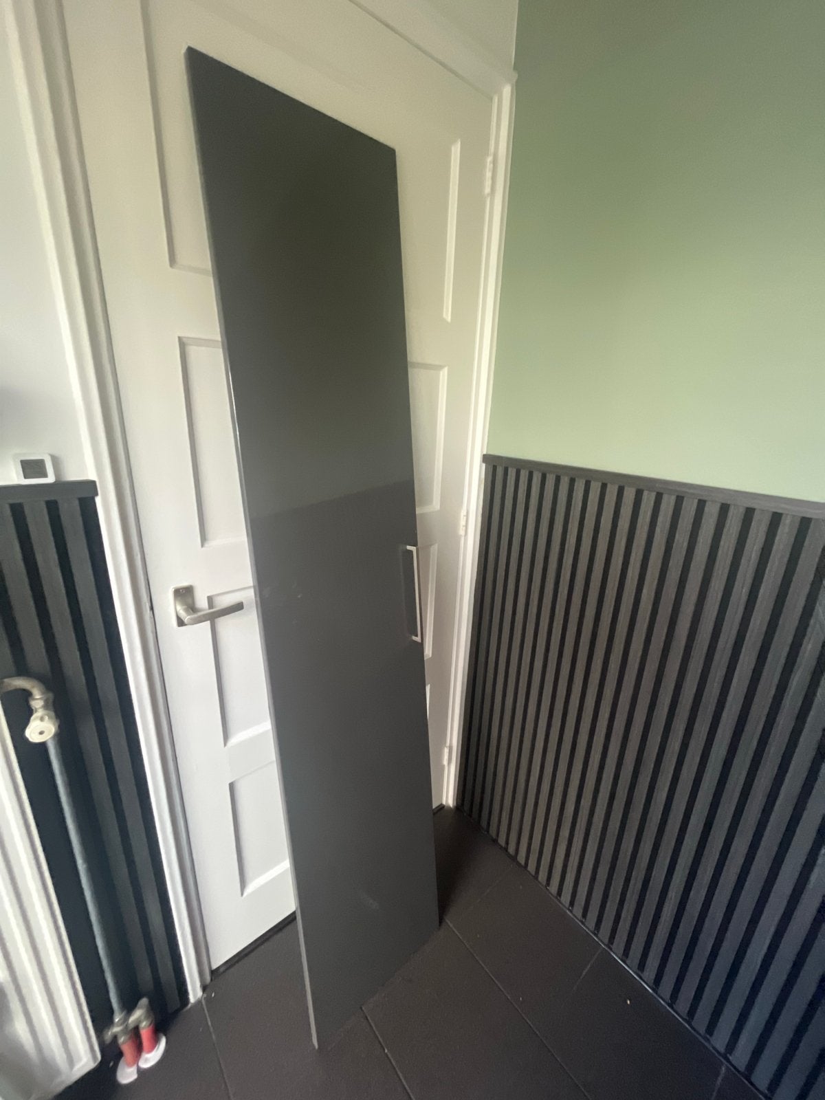 IKEA kastdeur, donkergrijs, hoogglans, Overige materialen, Minder dan 50 cm, Gebruikt, 200 cm of meer
