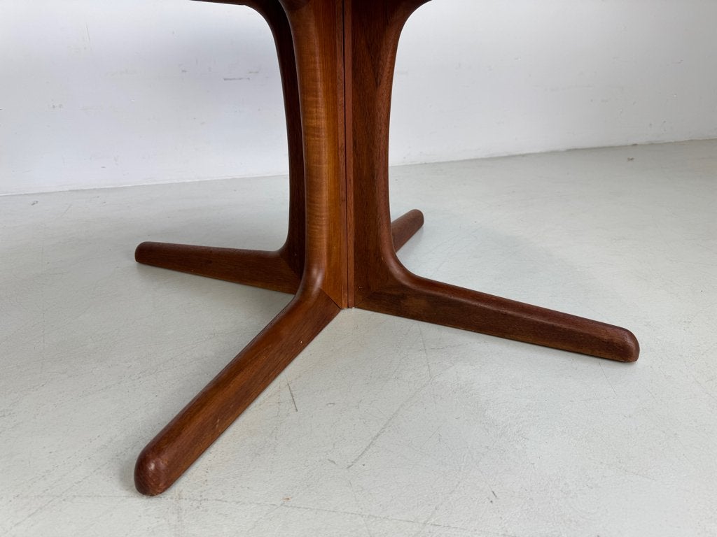 Vintage salontafel van Silkeborg Denmark., 100 tot 150 cm, Verzenden, Teakhout, 50 tot 100 cm