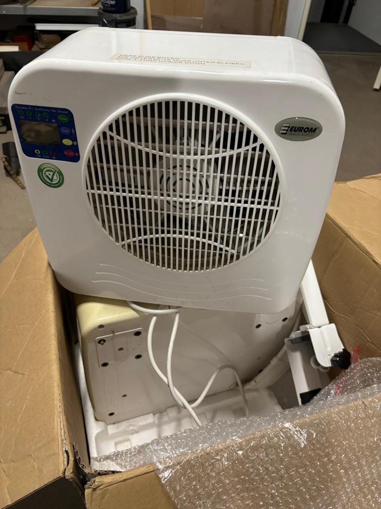 Eurom AC2400 split airco, Caravans en Kamperen, Caravan accessoires, Ophalen, Zo goed als nieuw
