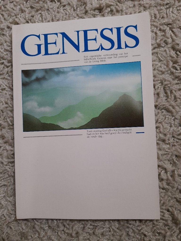 GENESIS Uitgave Living Bible, Ophalen of Verzenden, Zo goed als nieuw