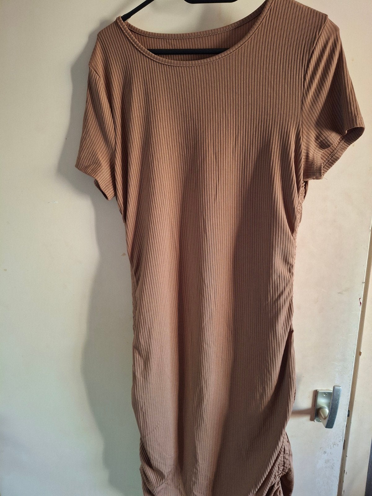 Leuke bruine jurk, 1x gedragen, maat XL/XXL, Ophalen of Verzenden, Zo goed als nieuw, Maat 46/48 (XL) of groter, Bruin