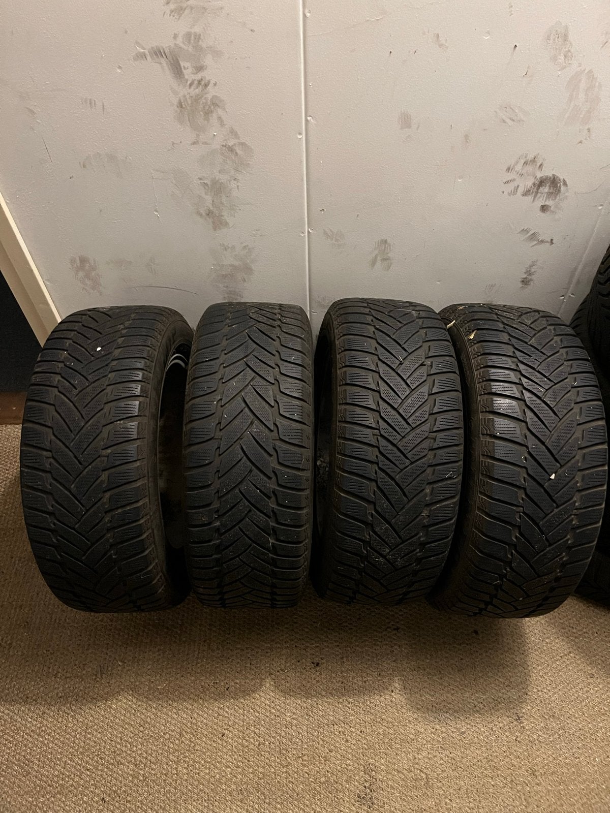Volvo winterbanden met velgen - 225/55R16 95H, Ophalen, Gebruikt, 16 inch, Banden en Velgen