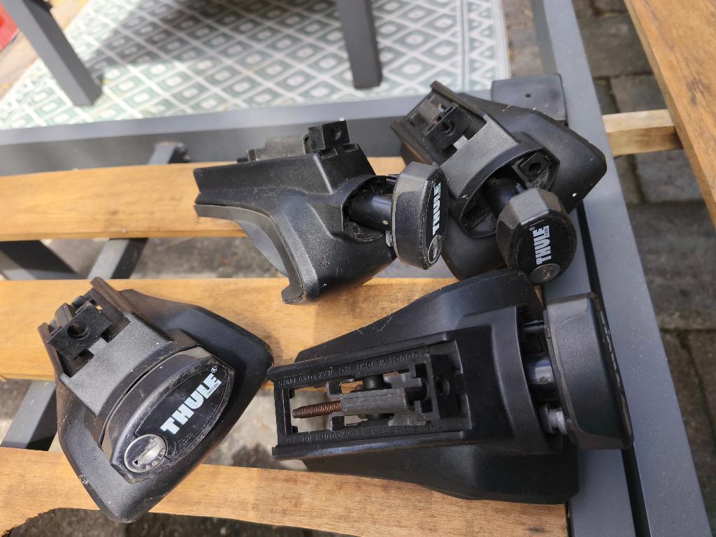 Thule Rapid System 757, Auto diversen, Dakdragers, Ophalen, Zo goed als nieuw
