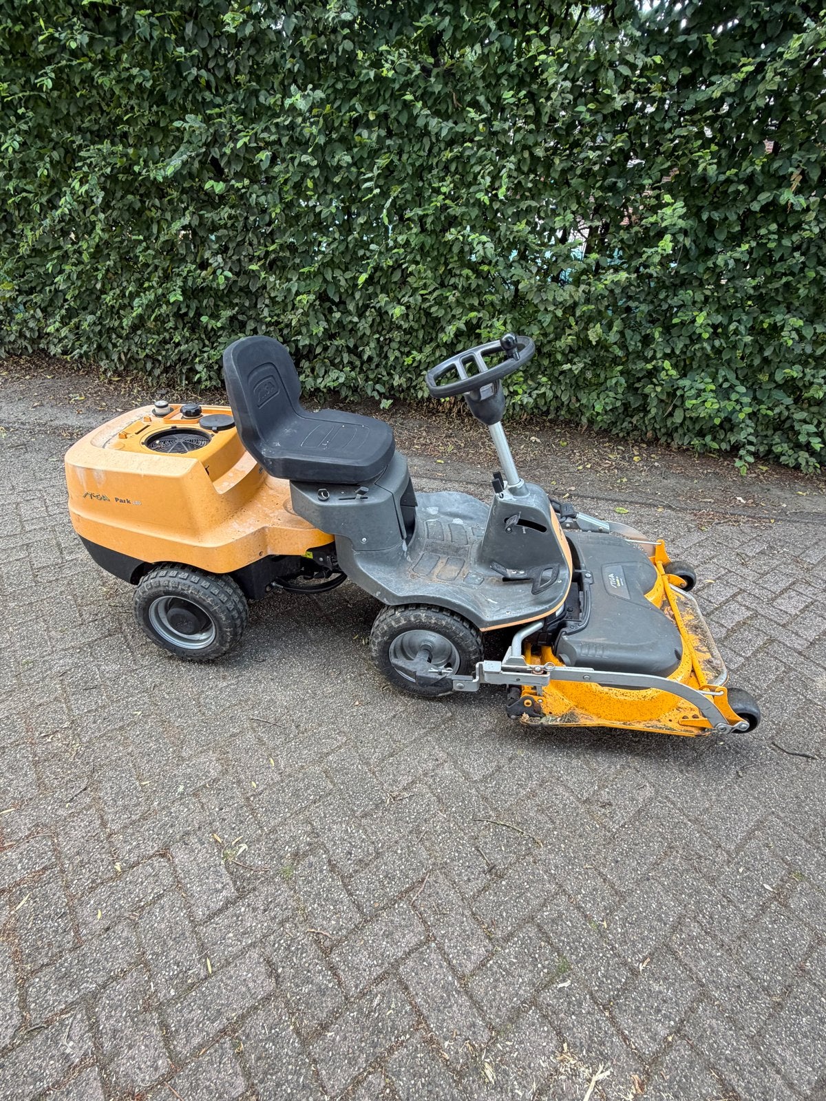 Stiga Park Combi 85 Frontmaaier zitmaaier, Tuin en Terras, Zitmaaiers, Ophalen, Elektrische starter